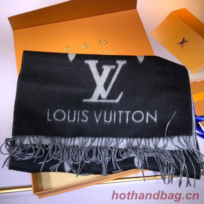 Louis Vuitton Scarf LV00038